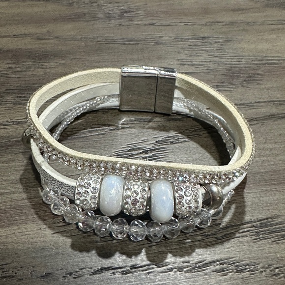 Jewelry - Elegant Silver and White Beaded Bracelet Stack with Magnetic Closure